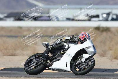 media/Oct-05-2025-CVMA (Sun) [[beeef4f201]]/Race 6-Formula Twins-Formula 40 UL/